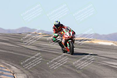 media/Dec-07-2025-CVMA (Sun) [[3e7d2de5dc]]/Race 7-Formula Lightweight Twins Shootout/